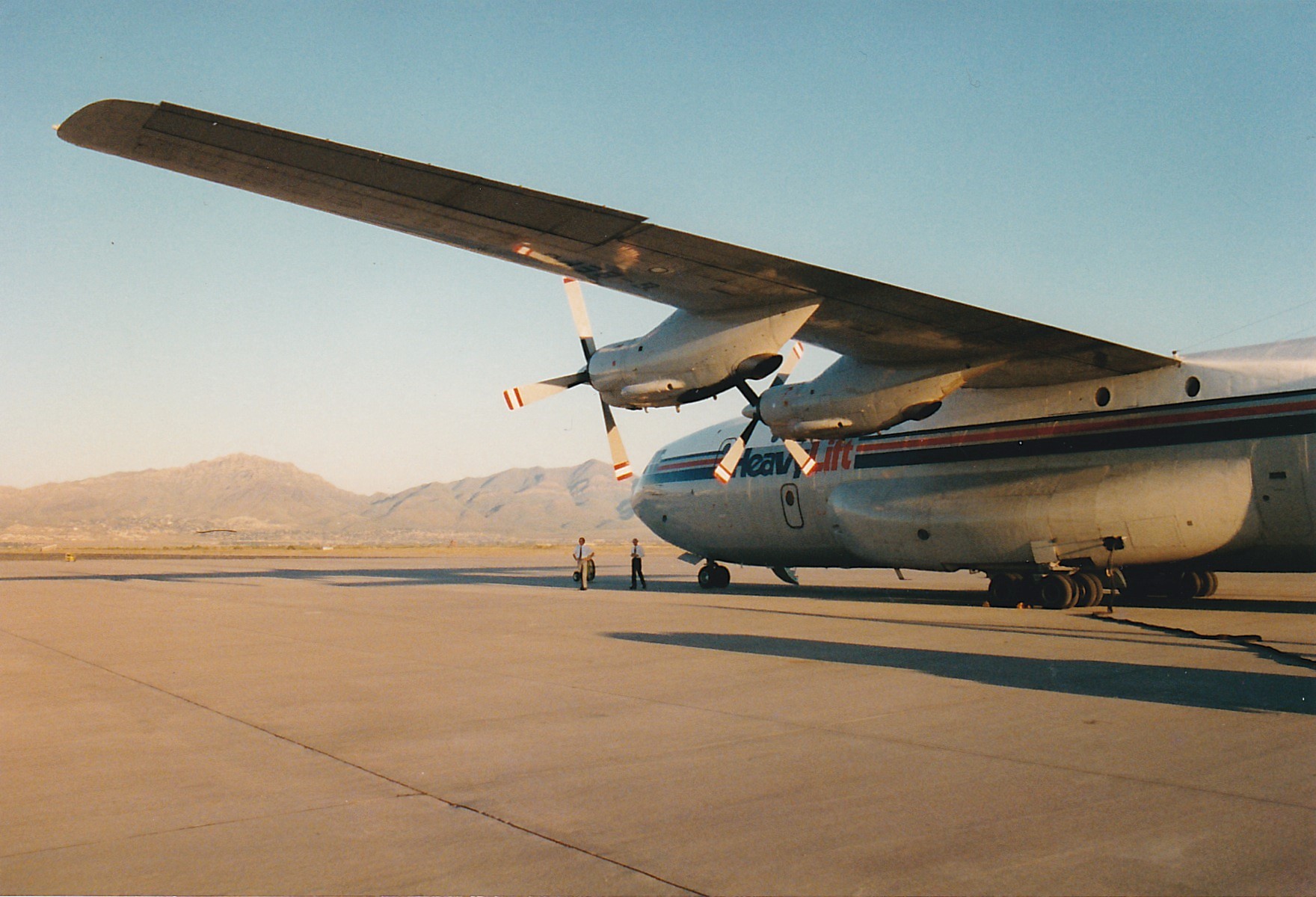 Sometimes you're lucky! Always ask politely for a jumpseat. : r/aviation