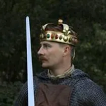Figure 3 Mitchell Lawrence as Harold Godwinson