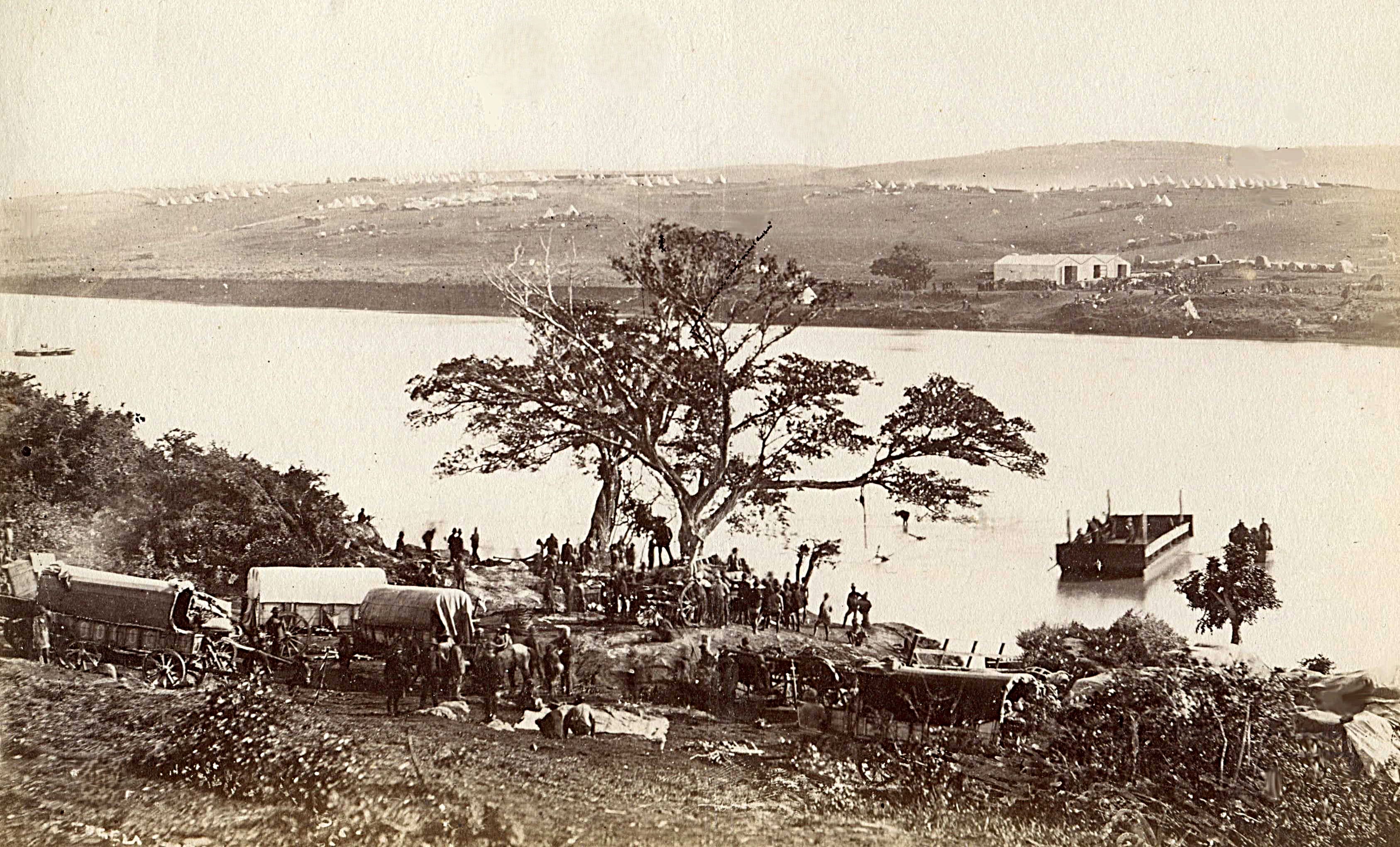 The pontoon crossing the Thukela